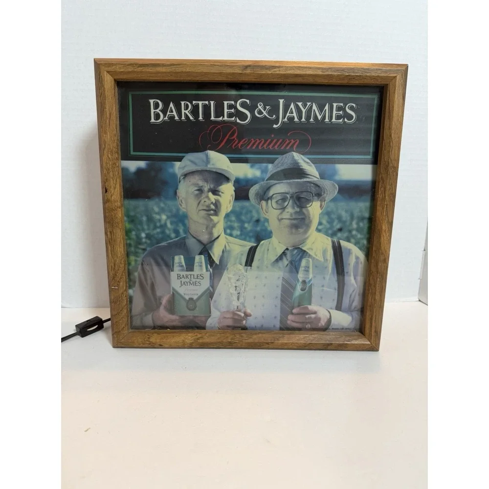 Vintage Bartles & Jaymes Wine Cooler Lighted Sign Bar Display Wooden Case